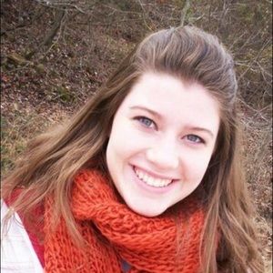 Meet your Posher, Robin